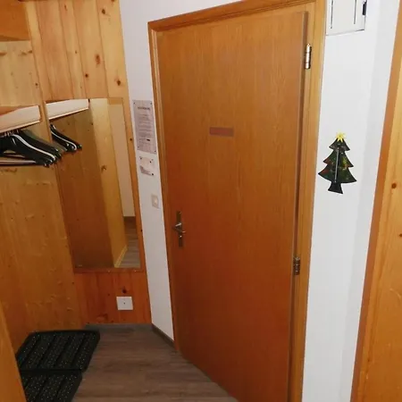 Sonnegg - Vuilleumier Appartement-fewo- Dusche Oder Bad- Wc By Interhome 茨魏西门