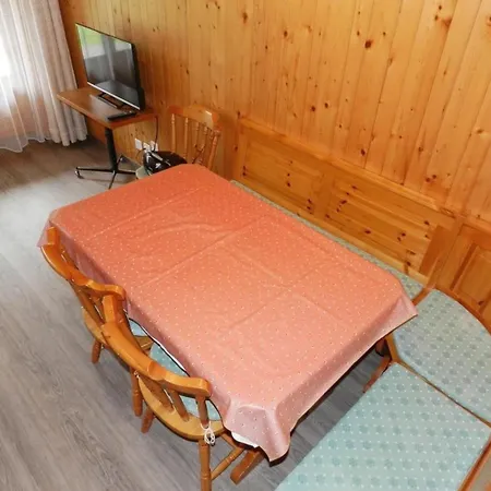 公寓 Sonnegg - Vuilleumier Appartement-fewo- Dusche Oder Bad- Wc By Interhome